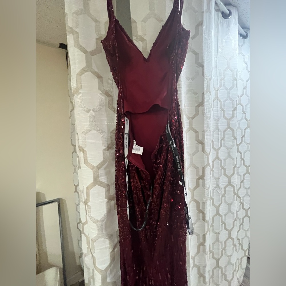 Evening dress with sequins!!! Perfect for prom, weddings, etc.